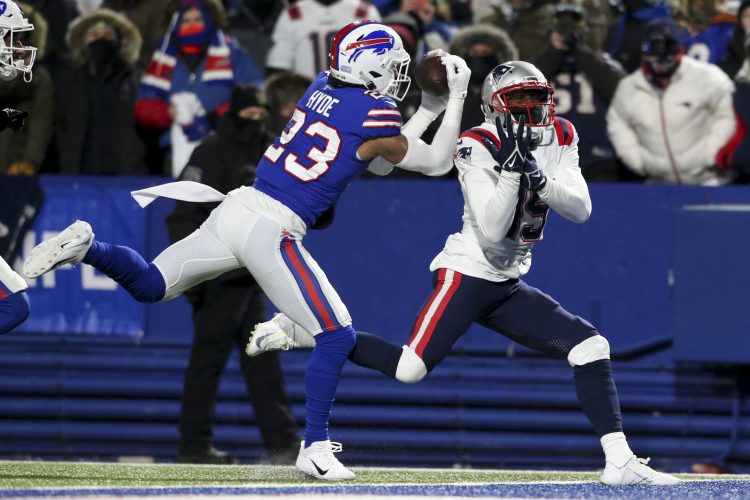 NY Couple Arrested For Using Fake Vax Cards For Bills Game